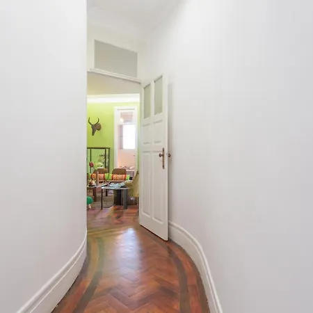 Vintage Downtown With Patio Apartment Porto