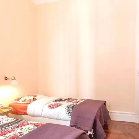 Vintage Downtown With Patio Appartement Porto
